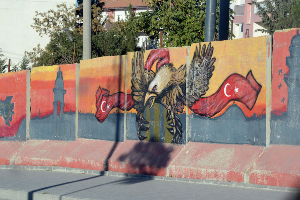 Graffiti on a roadside in Mardin.